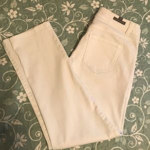 LC Lauren Conrad Size 2 White Denim Jeans
